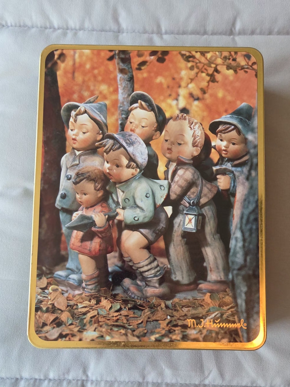 MJ Hummel 9" Collector Tin 1993 Storage Box "The Seven Swabians" Vintage